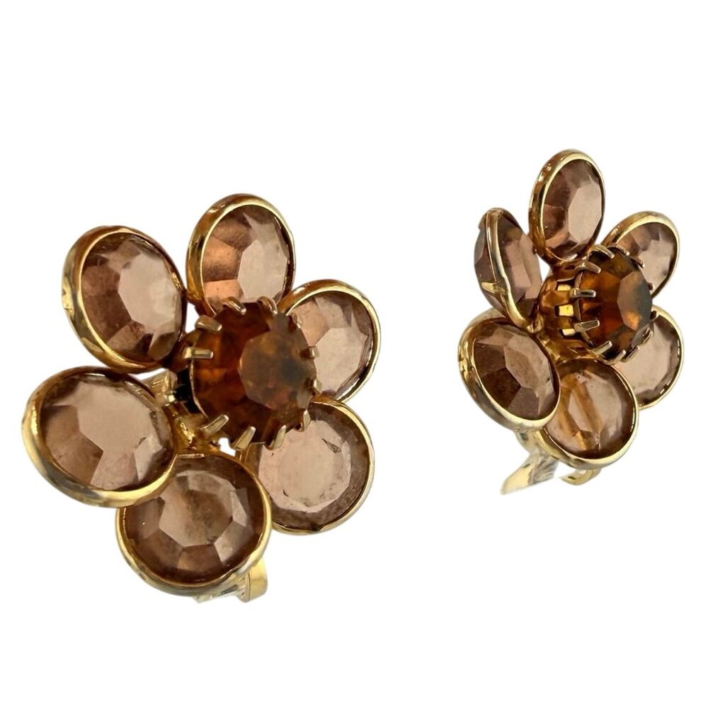 Vintage Peach Orange Glass Rhinestone Flower Gold Tone Clip On 1" Earrings
